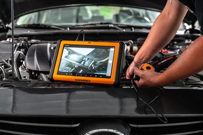 GEARWRENCH 10" Pro Command Wireless Bi-Directional Diagnostic Tablet with Rapid-Charge Dock, Includes 4 Years of Software Updates | GWSMART10