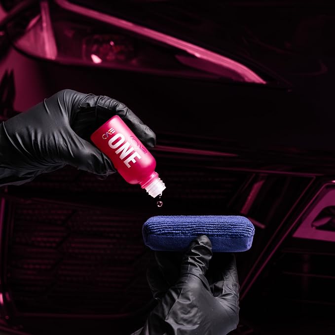 GYEON One EVO Light Box ceramic coating auto paint protection hydrophobic deep gloss finish scratch resistant DIY car detail sealant dark paint safe long lasting durability easy apply swirl free shine