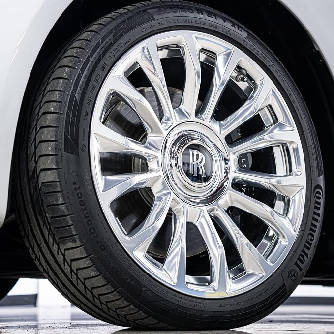 GYEON Rim Ceramic Wheel Coating Kit Brake Dust Repellent Self-Cleaning 30ml | SiO2 ceramic wheel coating repels brake dust and road grime so wheels stay cleaner and rinse off faster between washes.