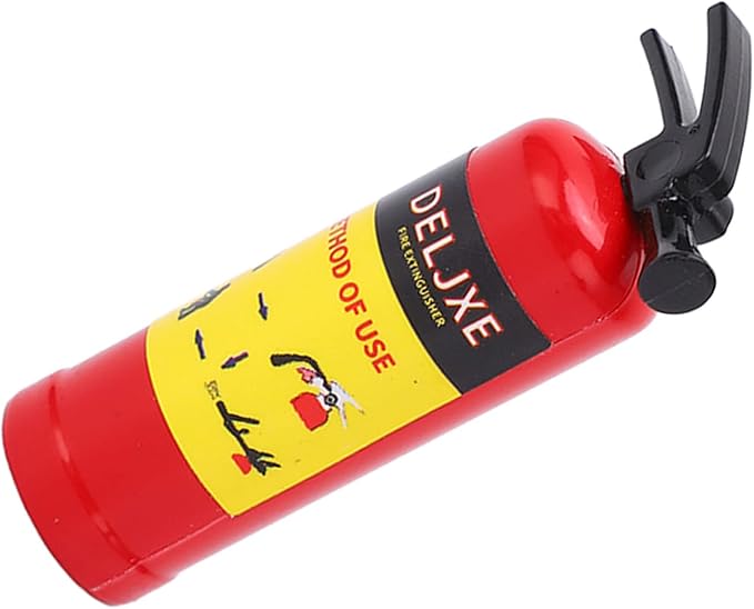 Small Fire Extinguisher, 1/10 Scale RC Car Accessories RC Car Fire Extinguisher Simulation Design Vivid Lightweight Mini Fire Extinguisher Toy for AXIAL SCX10 WPL MN Series (Red)