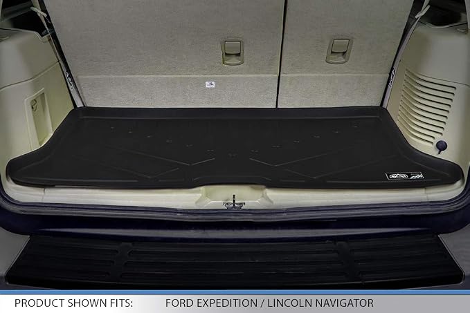 MAXLINER Floor Mats and Cargo Set for 2007-2010 Ford Expedition