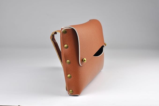 Car Tissue Holder, Tissue Case for Sun Visor, PU Leather Backseat Napkin Holder with Clips (Tan)