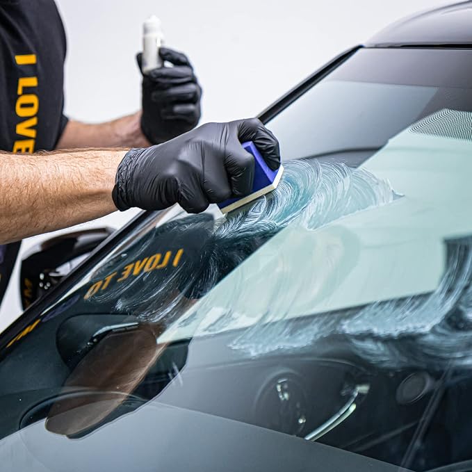 GYEON View EVO Ceramic Hydrophobic Windshield Coating for High Visibility | Ceramic windshield coating causes rain to bead and clear at speed — improves wet-weather visibility for up to 12 months 30ml