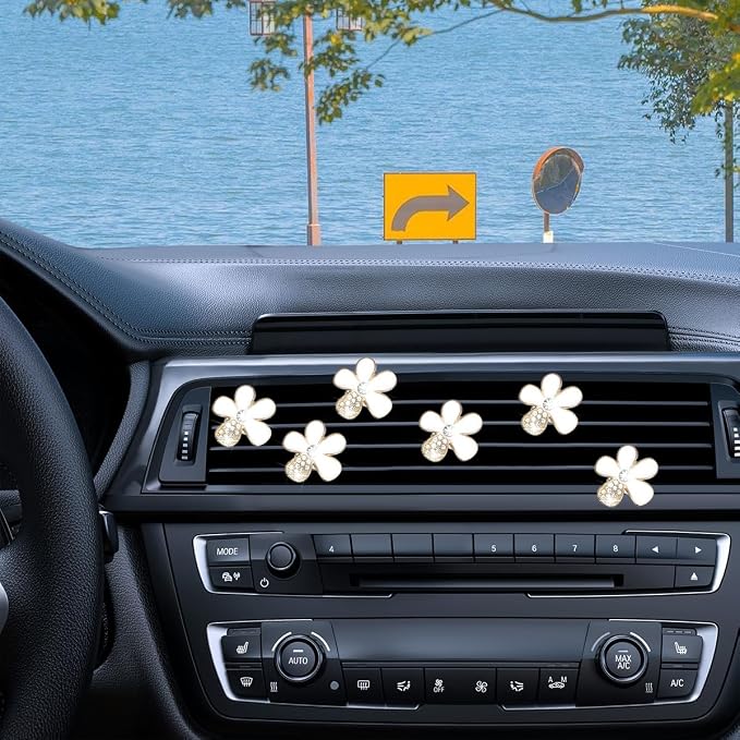 Mandark 6PCS Bling Daisy Flower Car Air Vent Clip, Crystal Rhinestone Vehicle Air Vent Outlet Clip, Cute Auto Air Conditioning Clip Charm Interior Decor Accessories for Women Girls（White）