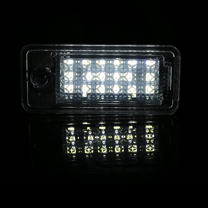 X AUTOHAUX 2 pcs LED License Plate Light Car Number Lamp Replacement White Light for Audi A3 S3 A4 S4 A5 S5 A6 S6 A8 S8 Q7