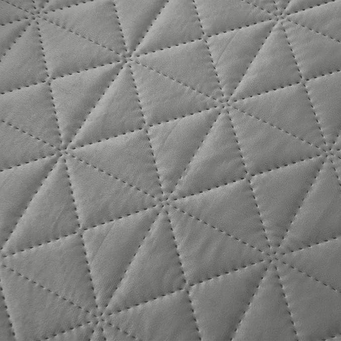 Ameritex Sofa Cover Waterproof for Seats Couch Cover for Dogs Pet Couch Cover Velvet for Chair Loveseat Sofa Machine Washable