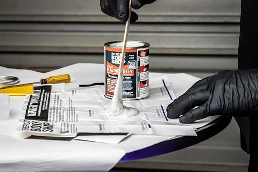 Evercoat Body Shop 105035 Pro-Grade Glazing Putty for Filling Minor Dings, Scratches and Low Spots in Aluminum, Fiberglass & More, Easy Mix Hardener Included 13 Fl Oz.