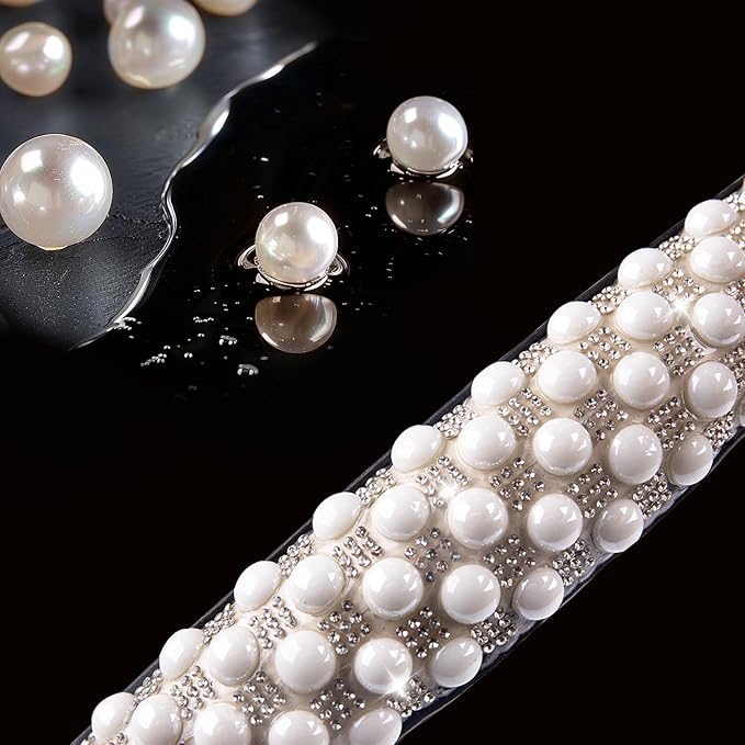 Leather Bling Steering Wheel Cover Women Rhinestone White Soft Comfortable Glitter Sparkly Universal 15 inch Steering Wheel Cover Non-Slip Car Accessories
