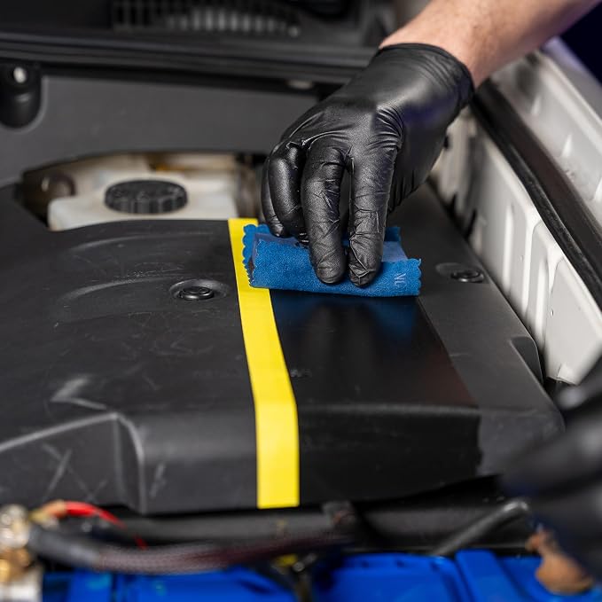 GYEON Trim EVO Ceramic Plastic Trim Restorer and UV Protection Satin Finish | SiO2 ceramic coating restores faded plastic and rubber trim to a deep satin finish with up to 36 months of UV protection.