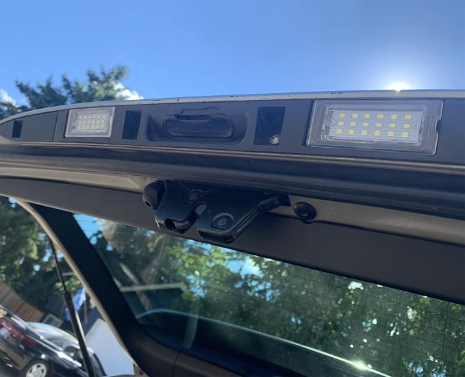iJDMTOY CAN-bus Error Free Full LED License Plate Lights Compatible With BMW 2001-2006 E53 X5, 2004-2009 E83 X3, Powered By 18-SMD Xenon White LED Diodes