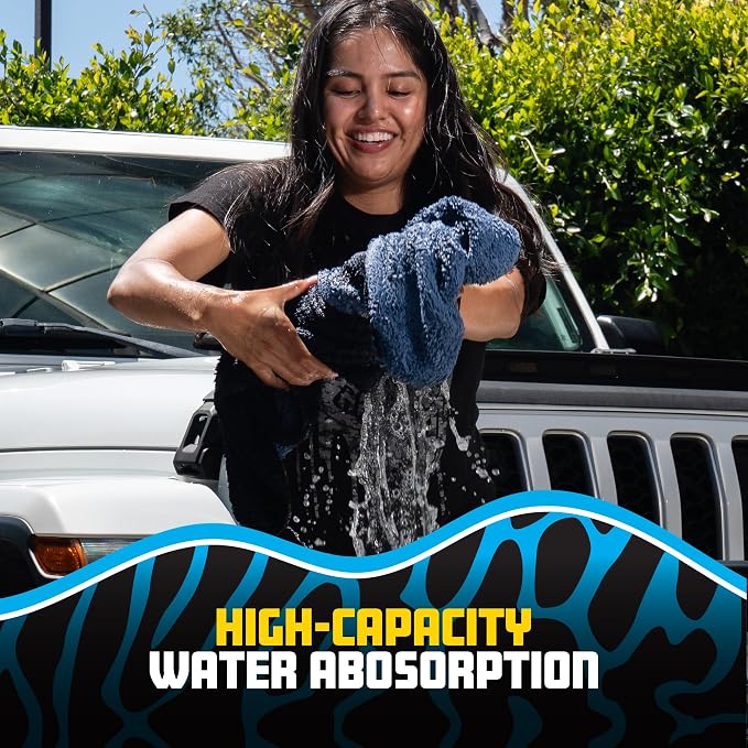 Chemical Guys Twisted Loop Microfiber Drying Towel with Hand Pockets | Megalodon Built-in slots give a secure grip, full control while you safely clean your car, 24"x36"