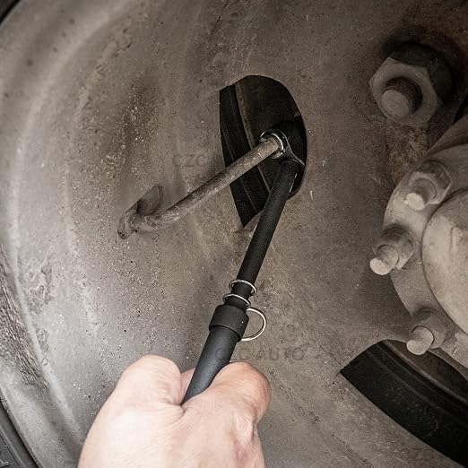 CZC AUTO Tire Pressure Gauge Heavy Duty Air Pressure Tire Gauge, Straight-on Foot Dual Head Chucks, Black Painting, 10-150PSI 100-1000KPa for Semi Truck Car RV Van（1 Pack）