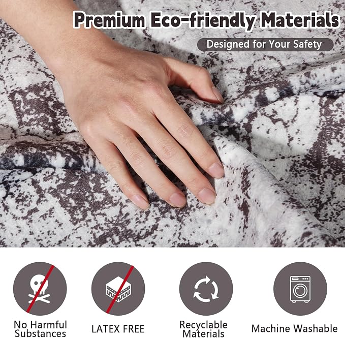 FUMMI 4 Pack Reusable Waterproof Incontinence Bed & Chair Pads, 22” x 21” Extra Heavy Absorbency, Soft Flannel Surface, Machine Washable for Dog, Adults & Babies (Black, 22“ ×21”)