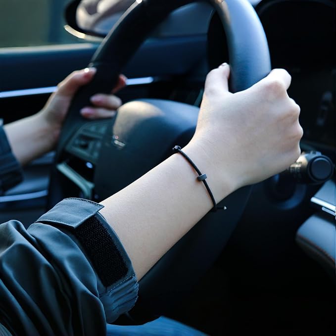 Bracelet Car Window Breaker - Tactical Tungsten Carbide Glass Breaker for Men, Emergency Escape Tool for Car, EDC Wrist Strap (2 Pack)