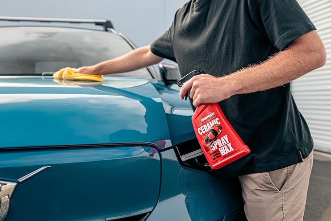 Mothers California Gold Ceramic Spray Wax, 16 oz. (05766) | Super-Hydrophobic, Delivers Deep Gloss, Relentless Beading & Long-Lasting Shine, Quick, Easy, User-Friendly Spray-On Formula