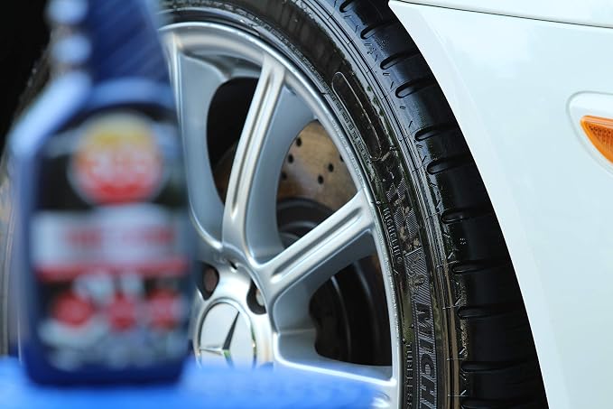 303 Products High Gloss Tire Shine And Protectant - Long Lasting, Water Based Formula - Lasts For Weeks - No Harmful Silicones - Lasts Weeks Not Days, 16 fl. oz. (30395CSR) Packaging May Vary | Water-based tire shine delivers long-lasting gloss without...