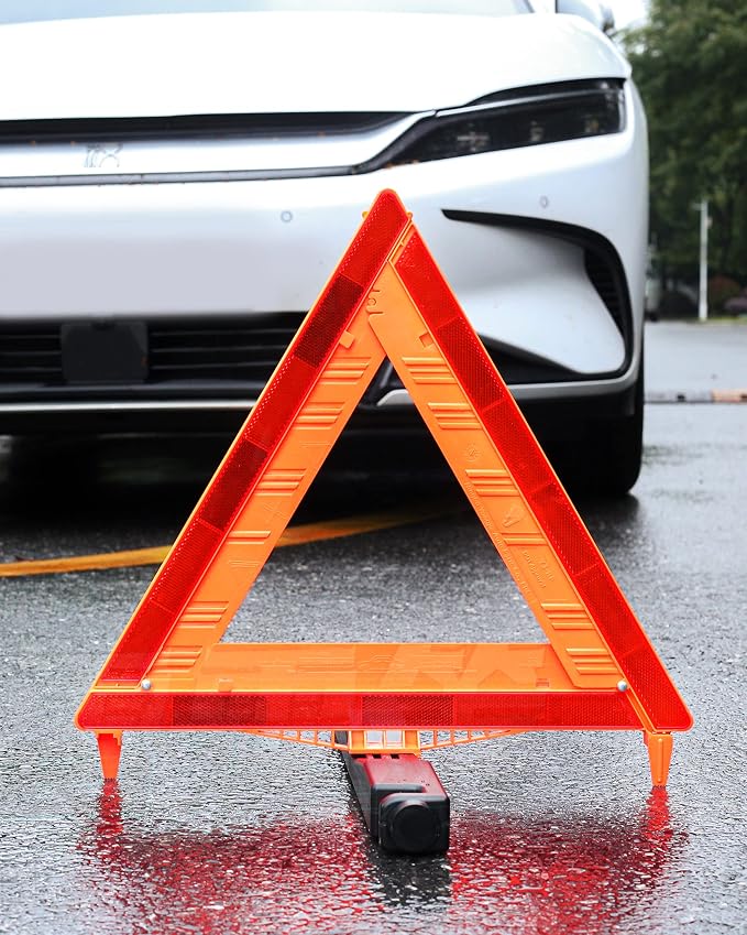 SAFEMATE 3 Pack Warning Triangle DOT Approved, Foldable Emergency Safety Reflective Triangles for Roadside Vehicles Breakdown with Carrying Case