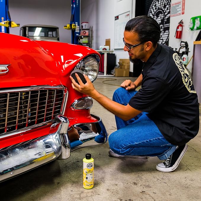Chemical Guys, Butter Wet Wax, Deep Wet Shine Liquid Car Wax, Banana, 4 oz | Spreadable liquid wax adds a deep wet gloss on any paint color, wipes on and off easily, sweet banana scent